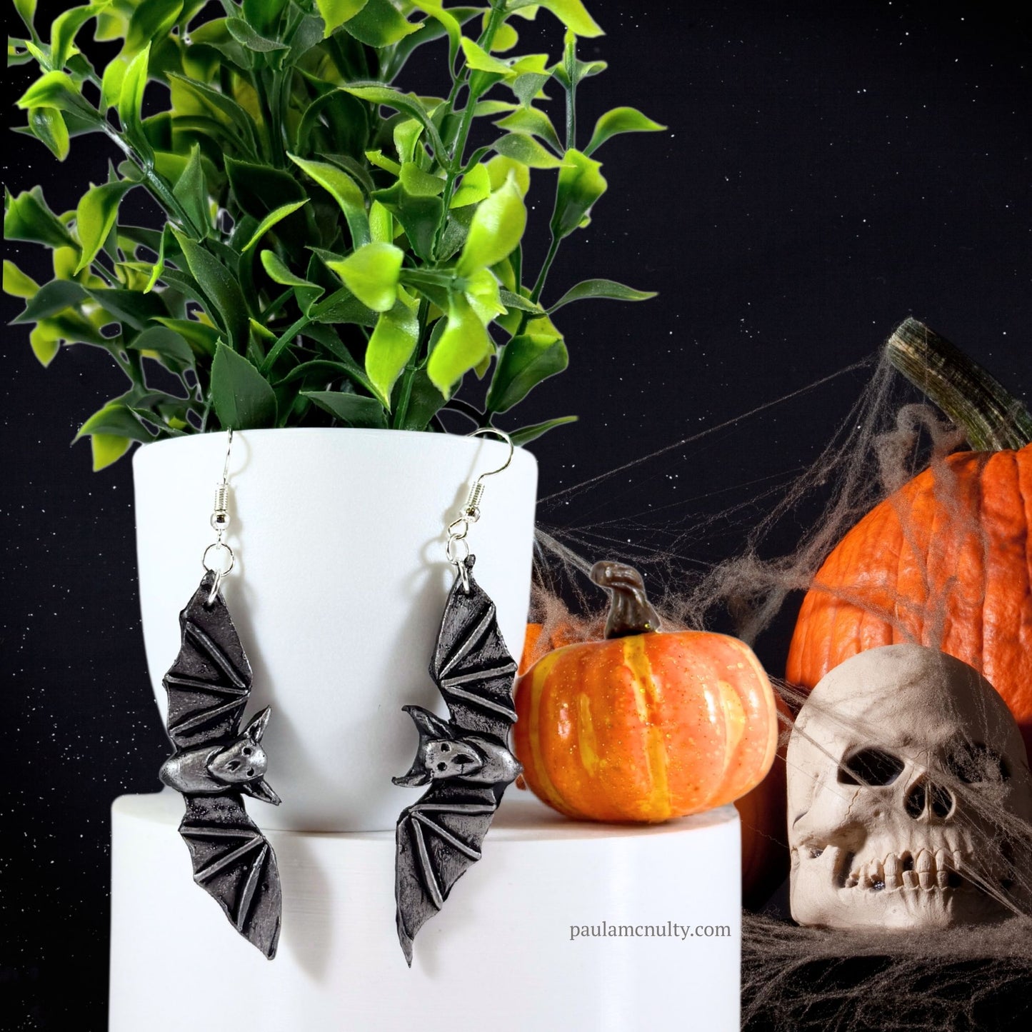 Bat Earrings - Black Gothic Halloween Dangle Earrings