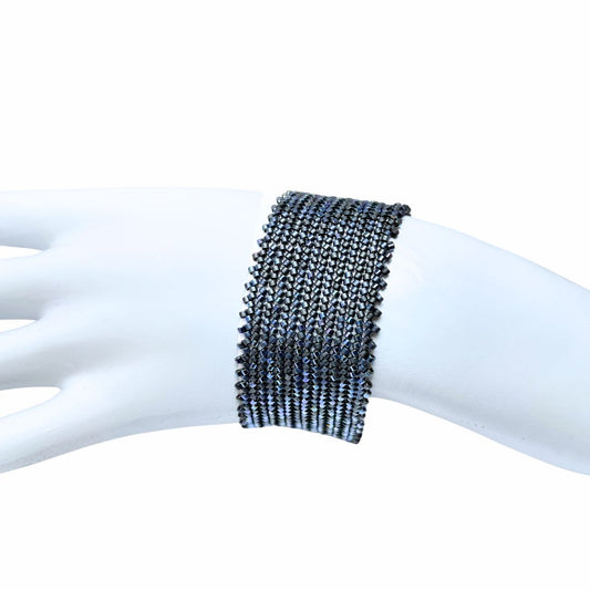 Herringbone seed bead bracelet on model wrist