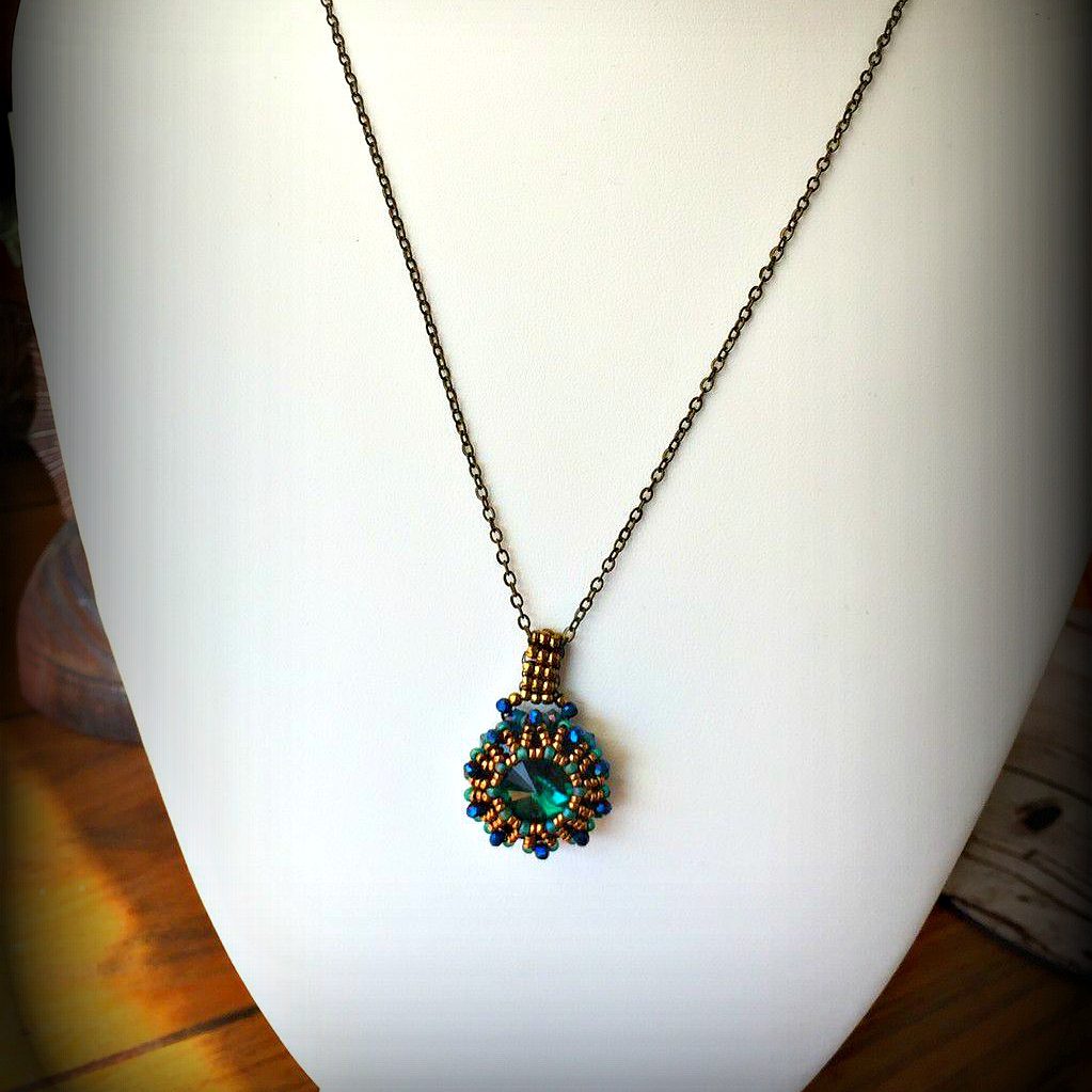 emerald green crystal necklace