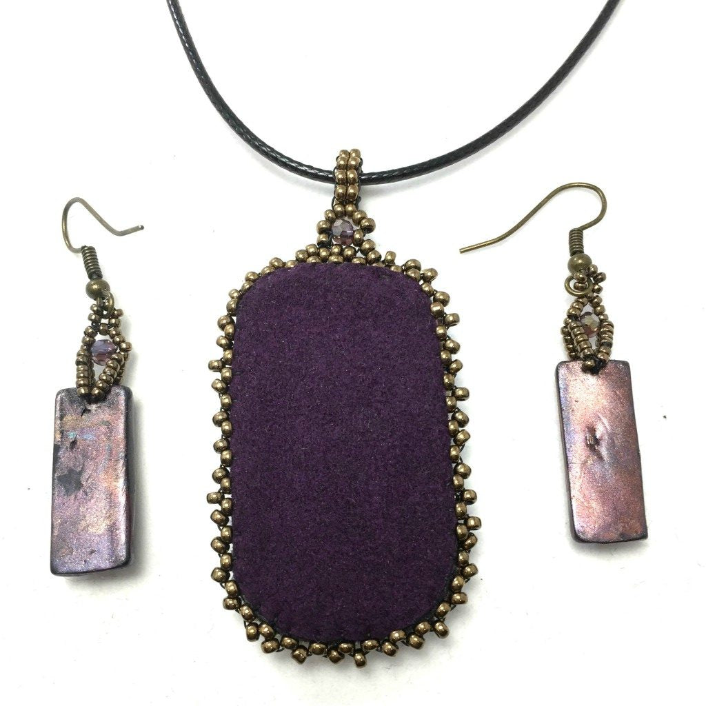 purple Victorian necklace set