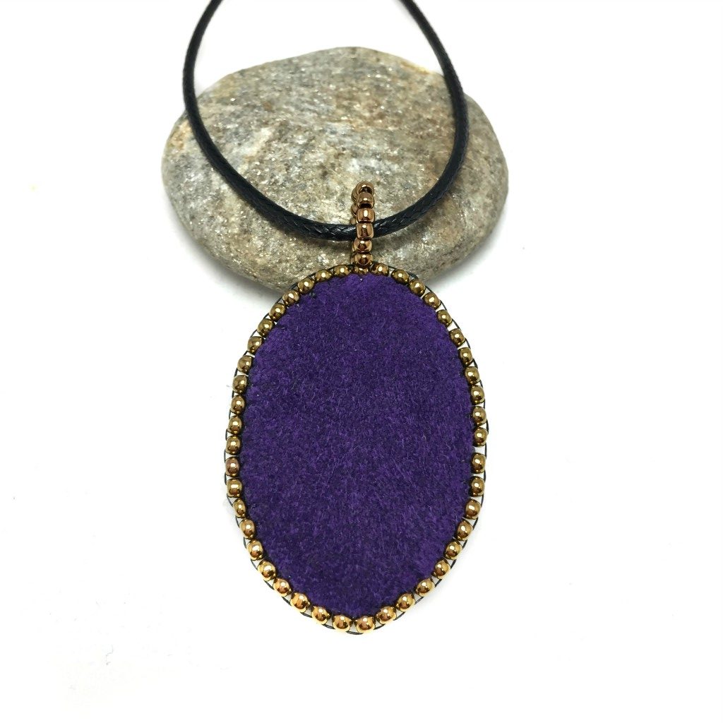 purple tangle art back of pendant